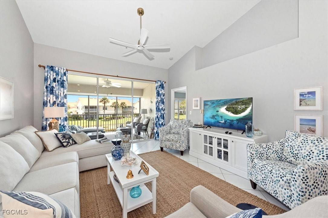 Naples, FL 34110,5135 Cobble Creek CT #203