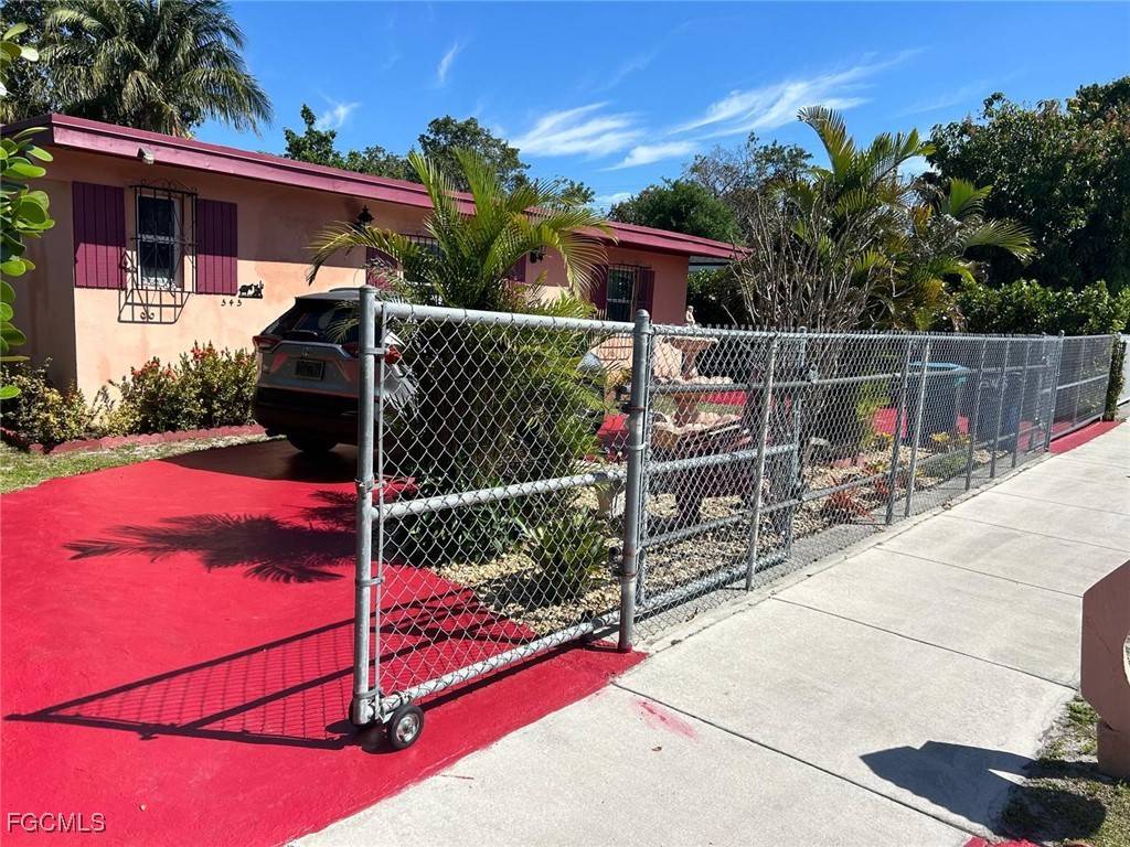Miami, FL 33168,545 NW 118th ST