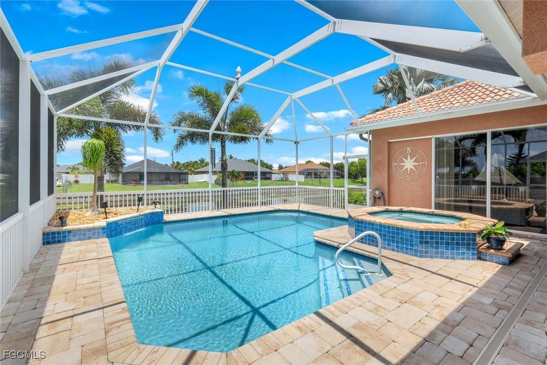 Cape Coral, FL 33914,3214 SW 11th PL