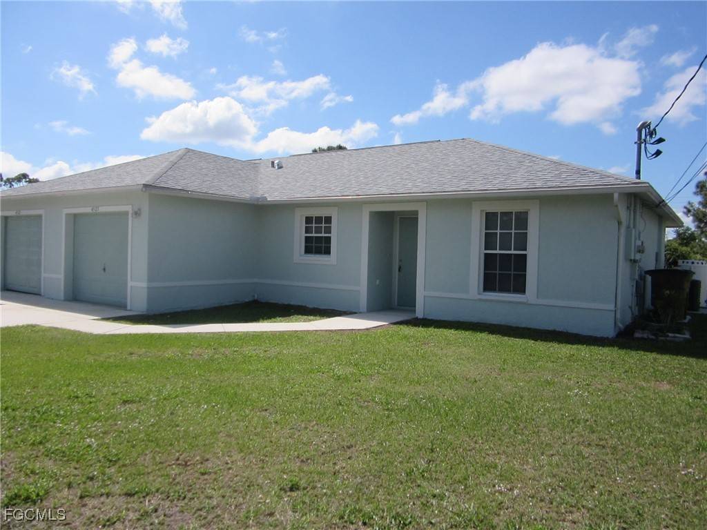 Lehigh Acres, FL 33973,4521/4523 22nd ST SW
