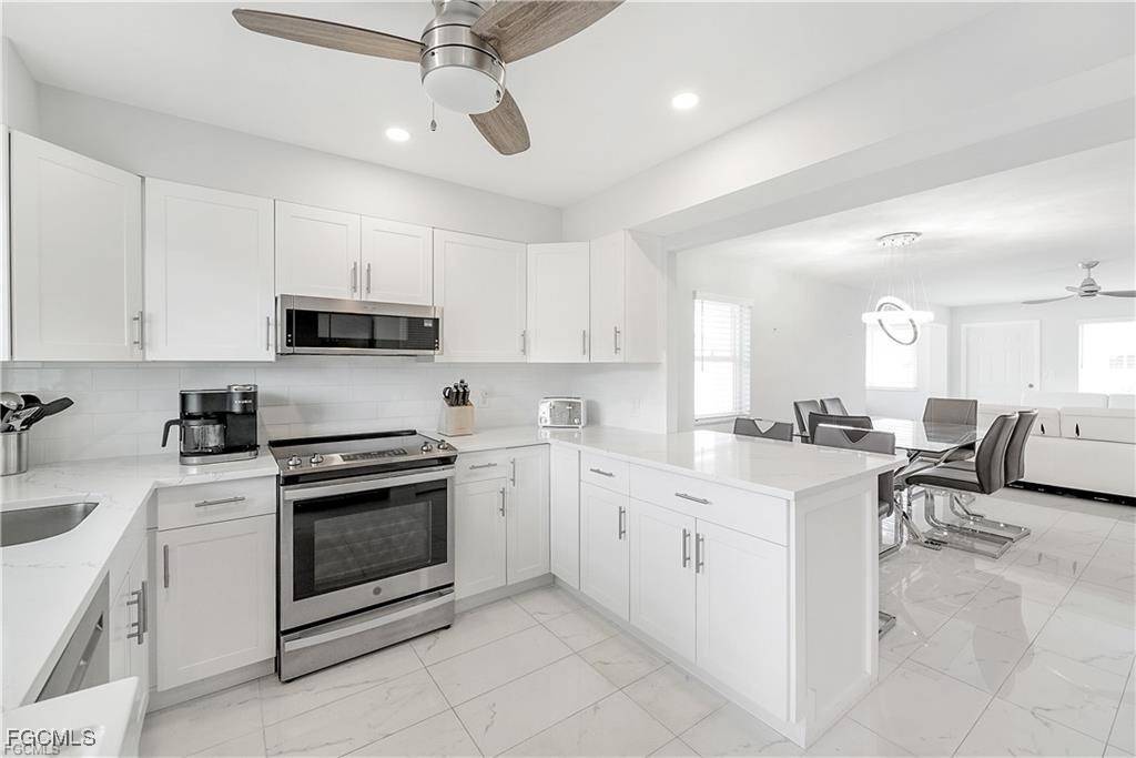 Naples, FL 34102,1100 8th AVE S #306C