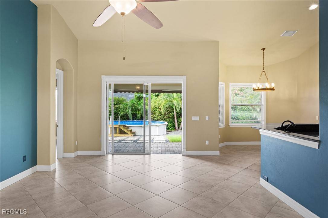 Fort Myers, FL 33967,18464 Olive RD