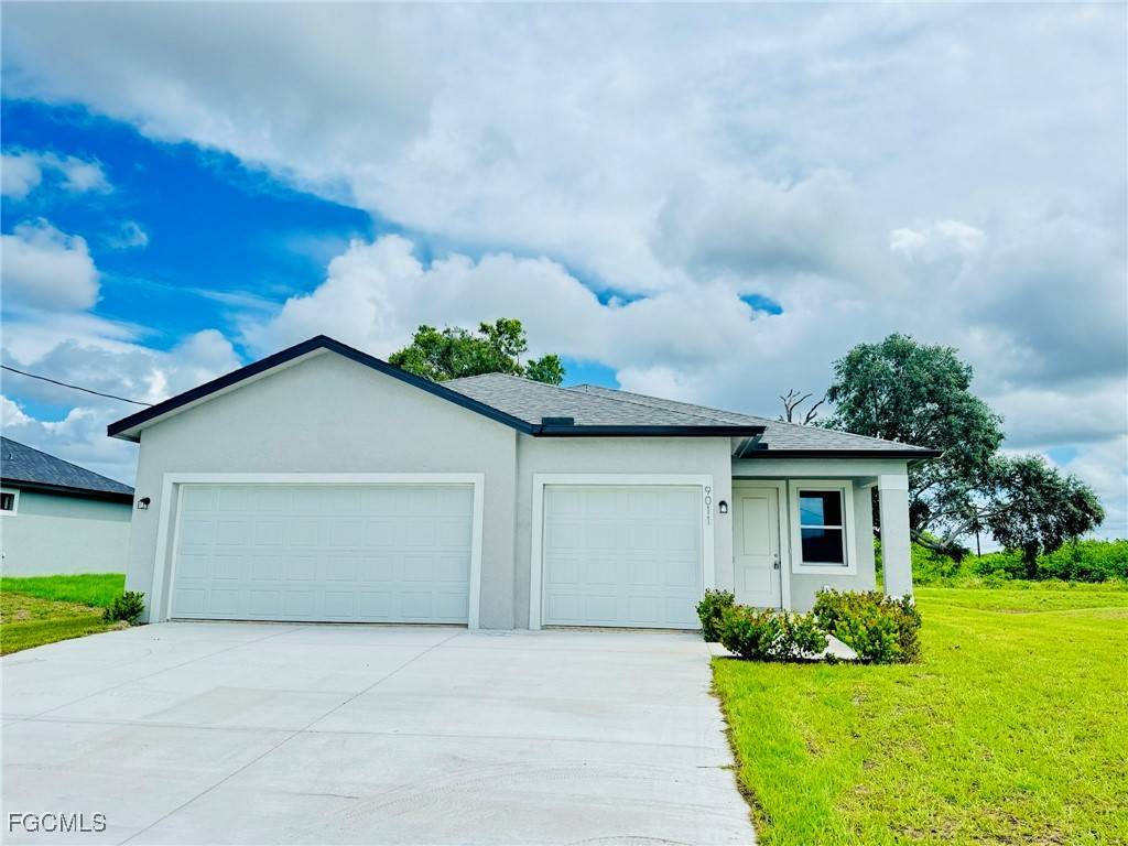 Labelle, FL 33935,9011 PENNY CIR