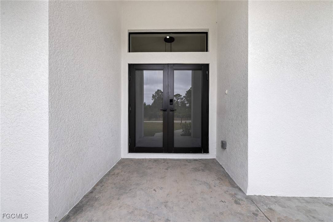 Lehigh Acres, FL 33971,2706 39th ST W