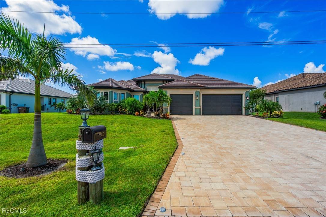 Cape Coral, FL 33993,3324 NW 10th ST