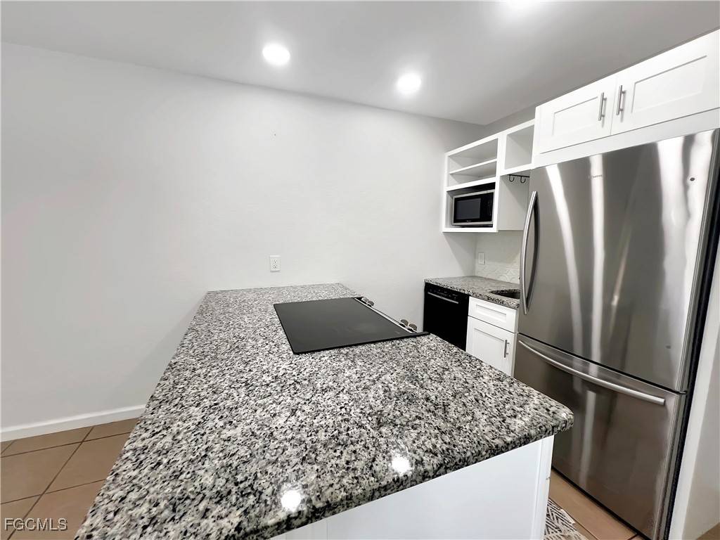 Punta Gorda, FL 33955,11594 1st AVE #3