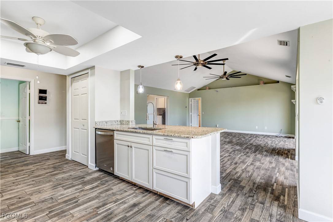 Cape Coral, FL 33914,3013 SW 2nd AVE
