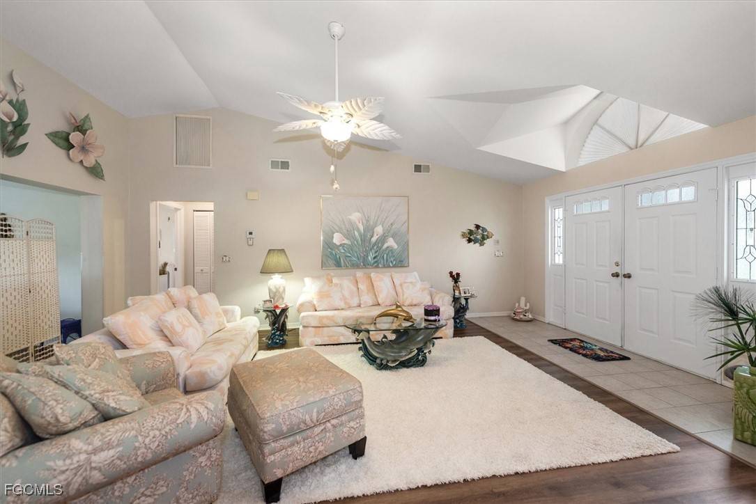 North Fort Myers, FL 33917,17837 Dracena CIR