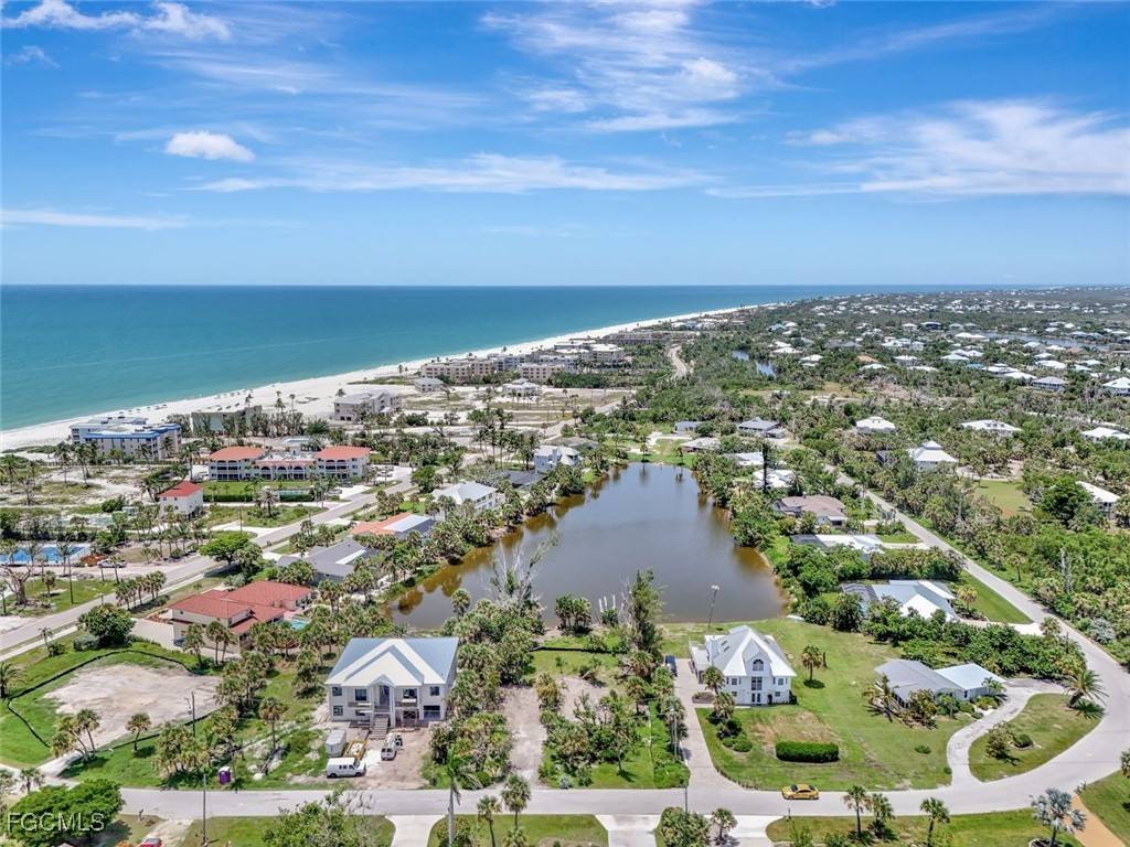 Sanibel, FL 33957,231 Palm Lake DR
