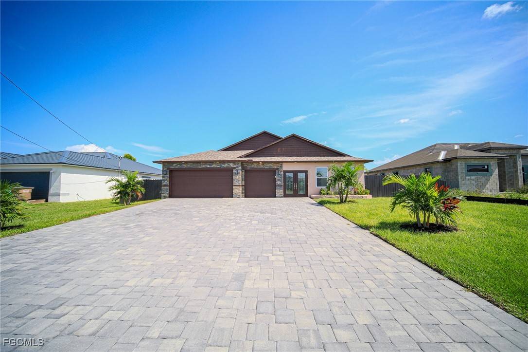 Cape Coral, FL 33993,3327 NW 1st ST