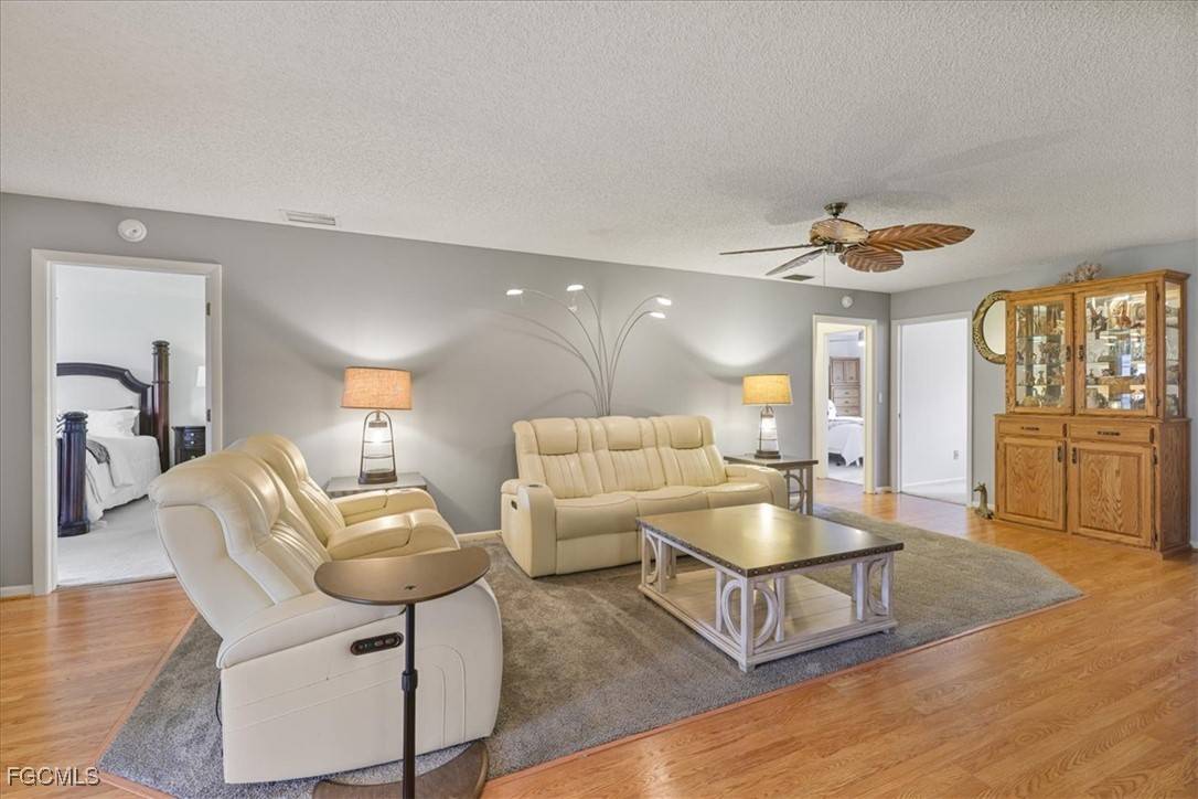 Fort Myers, FL 33919,1230 Arcola DR