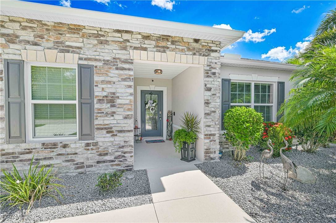 Punta Gorda, FL 33983,26432 DEEP CREEK BLVD