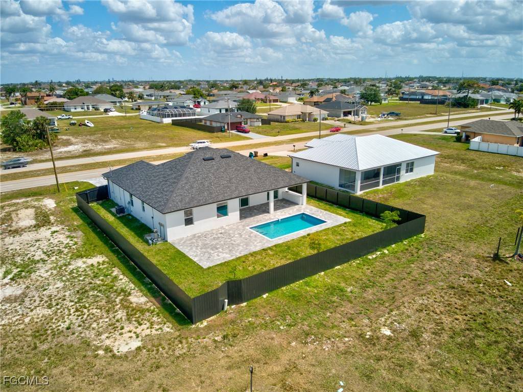 Cape Coral, FL 33993,1026 Nelson RD N
