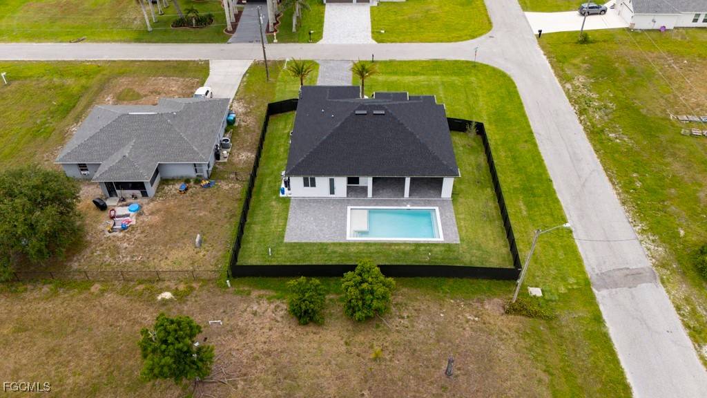 Cape Coral, FL 33993,3007 NW 10th ST