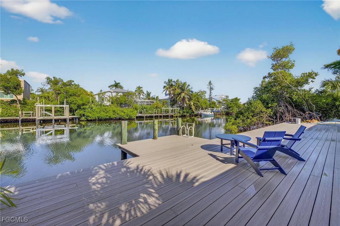 Sanibel, FL 33957,1739 Jewel Box DR