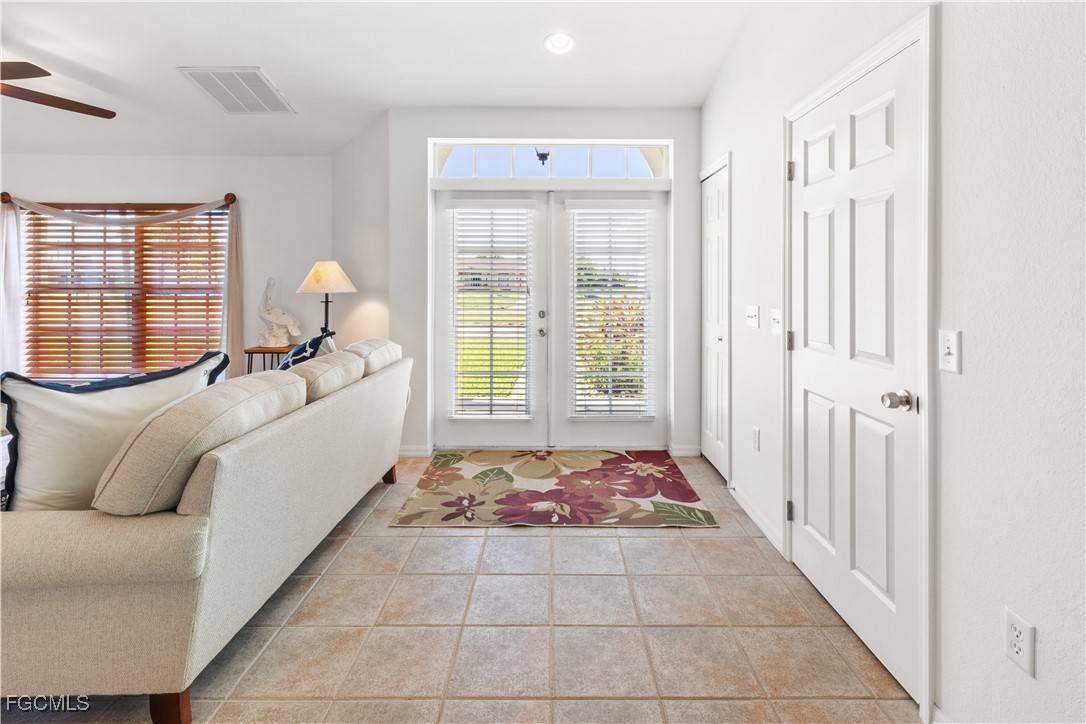 Cape Coral, FL 33909,2217 Kismet Pkwy E