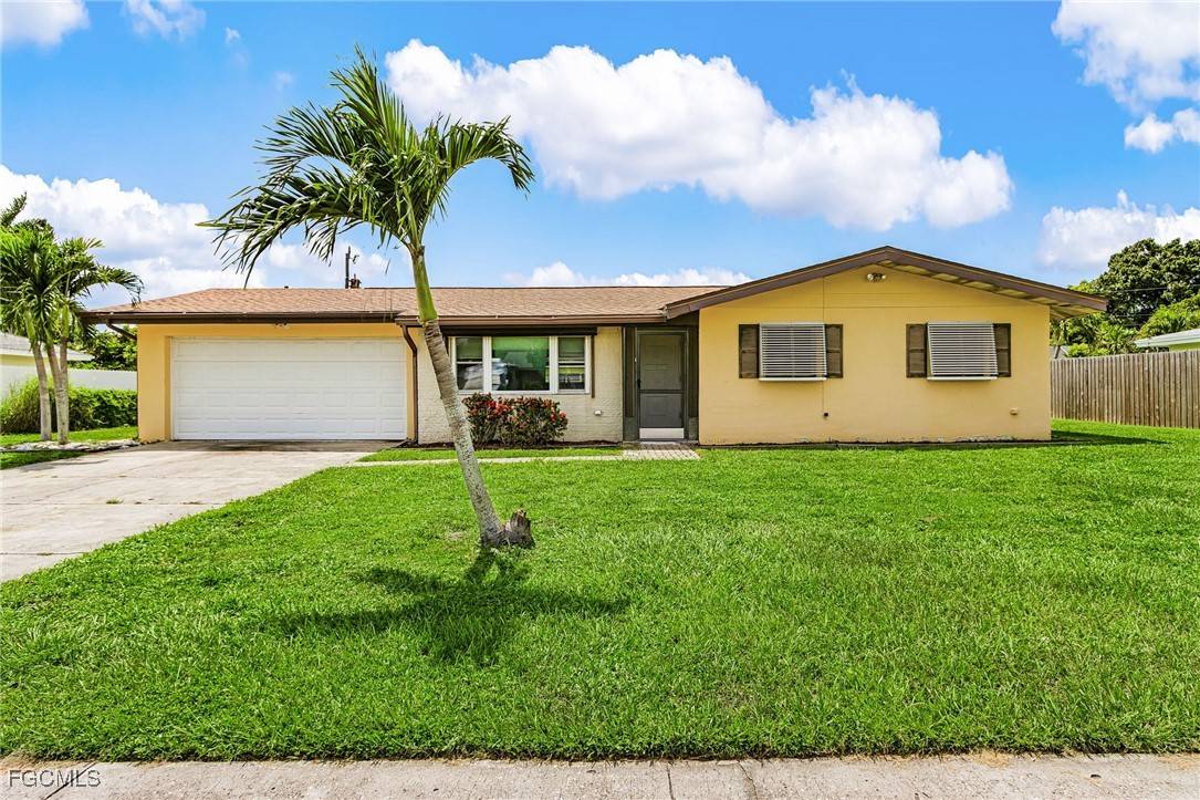 North Fort Myers, FL 33903,4555 Vinsetta AVE
