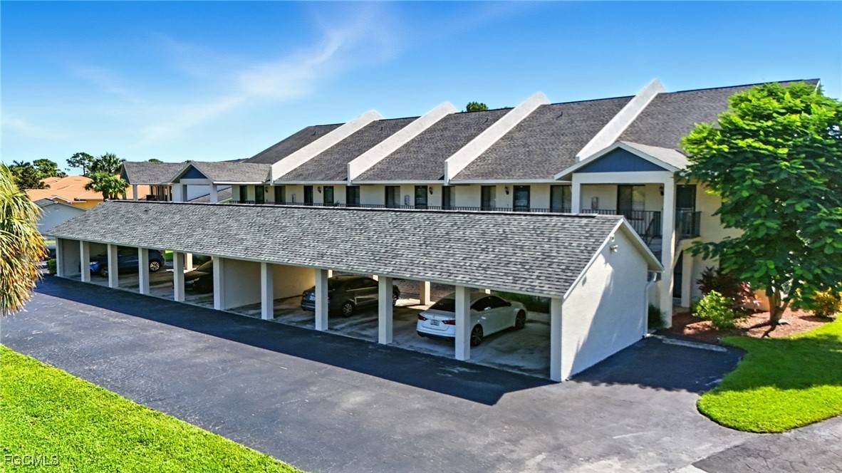 North Fort Myers, FL 33917,15160 Riverbend BLVD #403