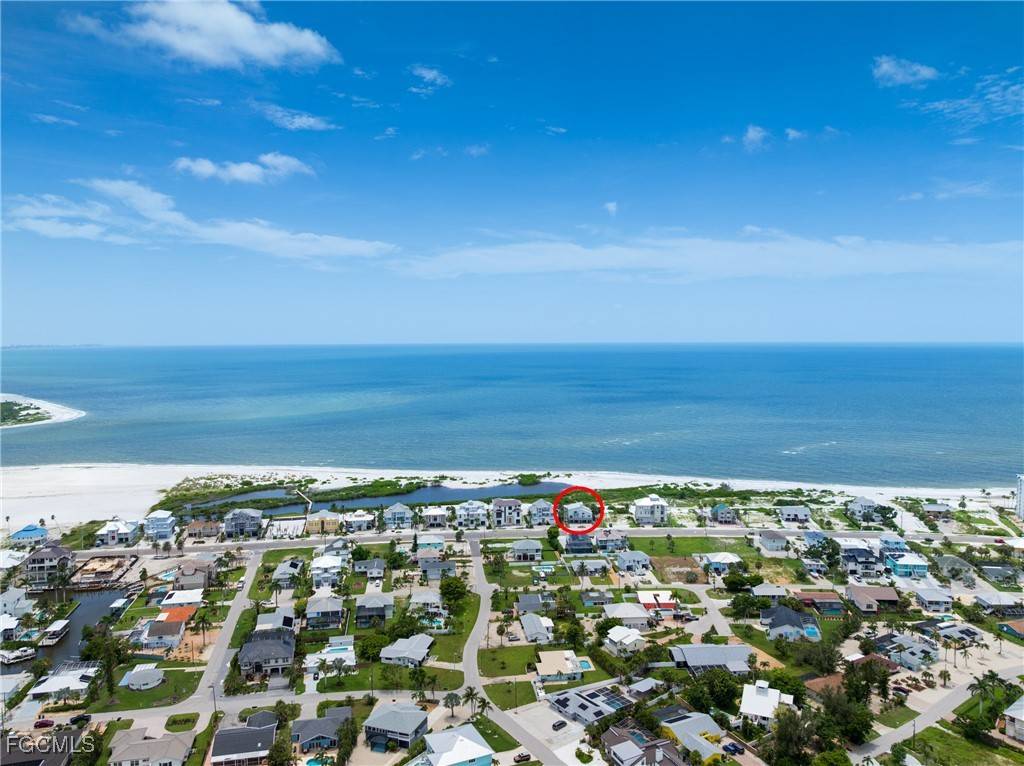 Fort Myers Beach, FL 33931,8068 Estero BLVD