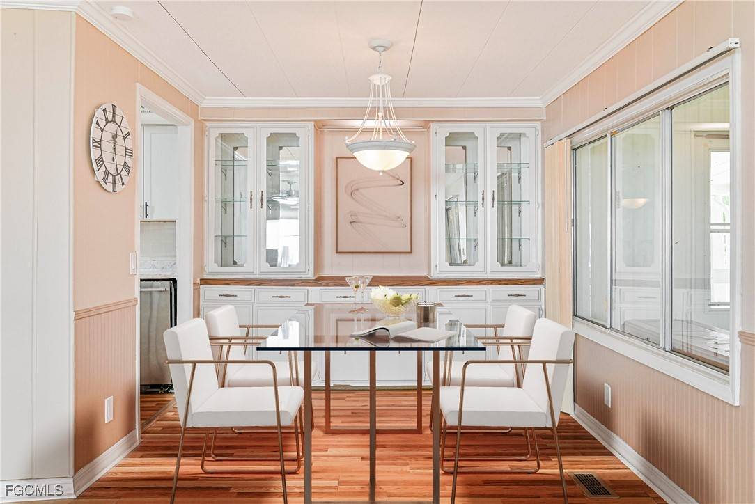 North Fort Myers, FL 33917,5191 Forest Park DR