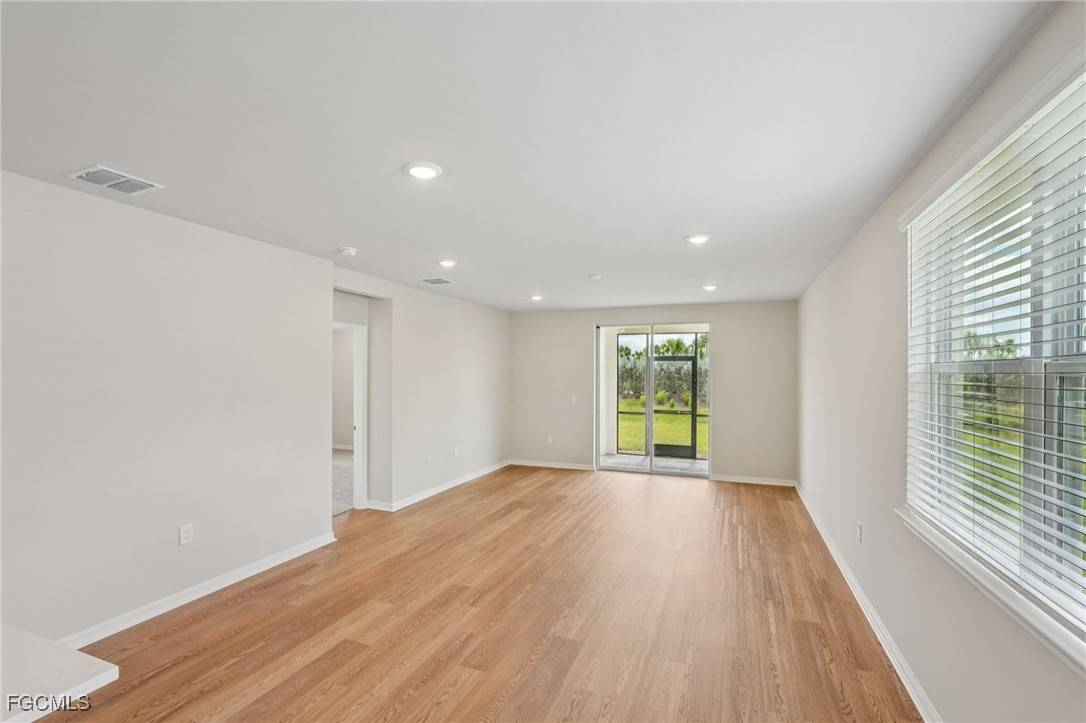 Punta Gorda, FL 33982,44469 Diamond TRL