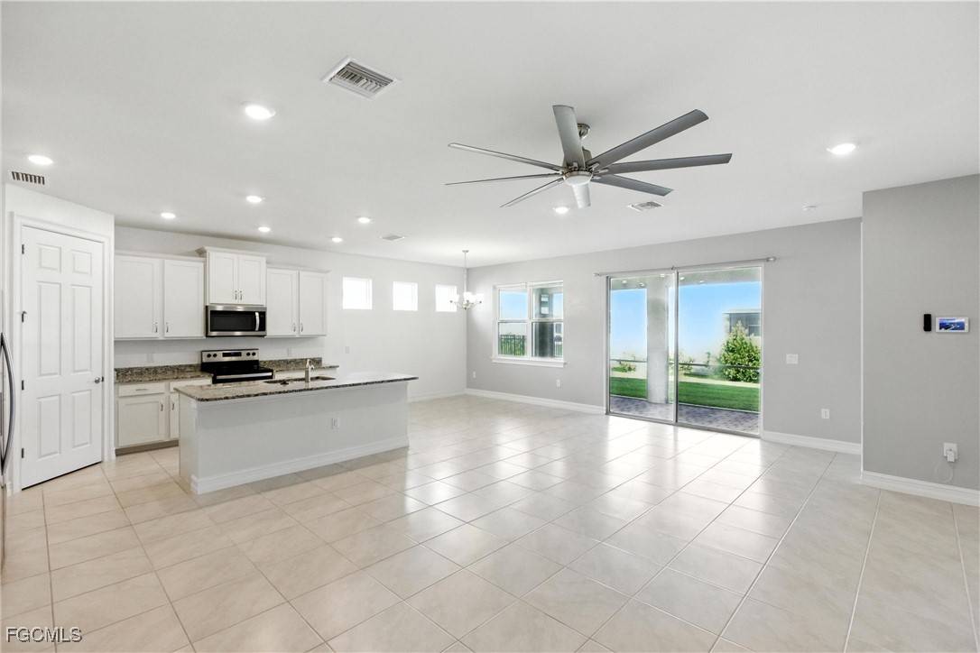 Cape Coral, FL 33909,3226 Baravaldo CIR