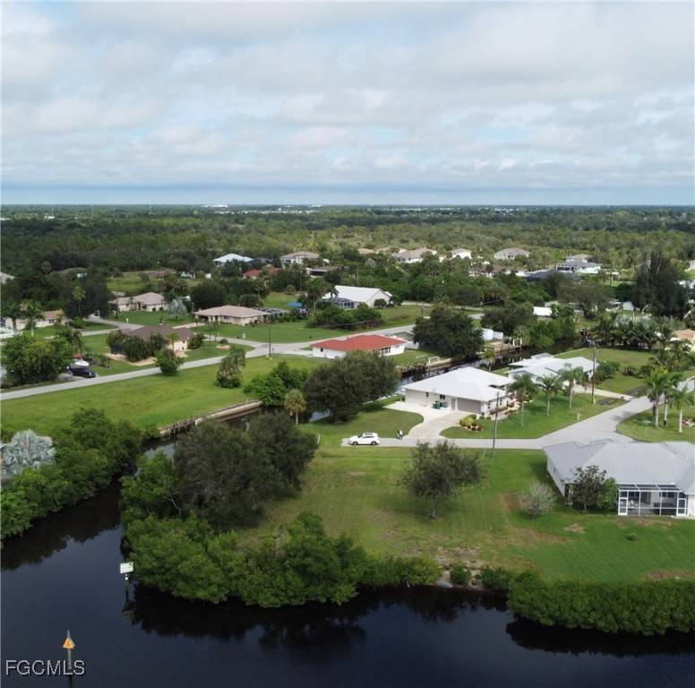 Punta Gorda, FL 33983,3690 Peace River DR
