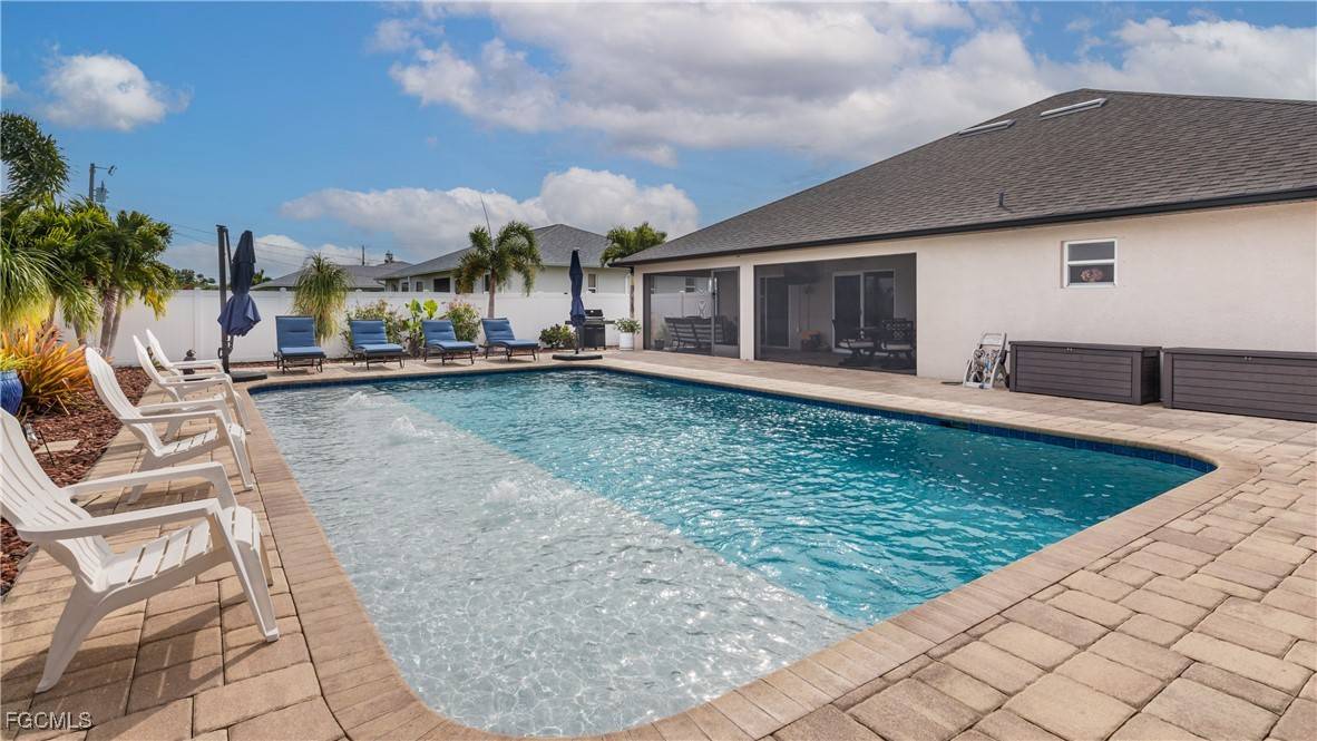 Cape Coral, FL 33991,1013 SW 4th PL