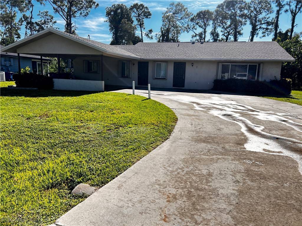 Fort Myers, FL 33967,19061 / 19065 Tangerine RD