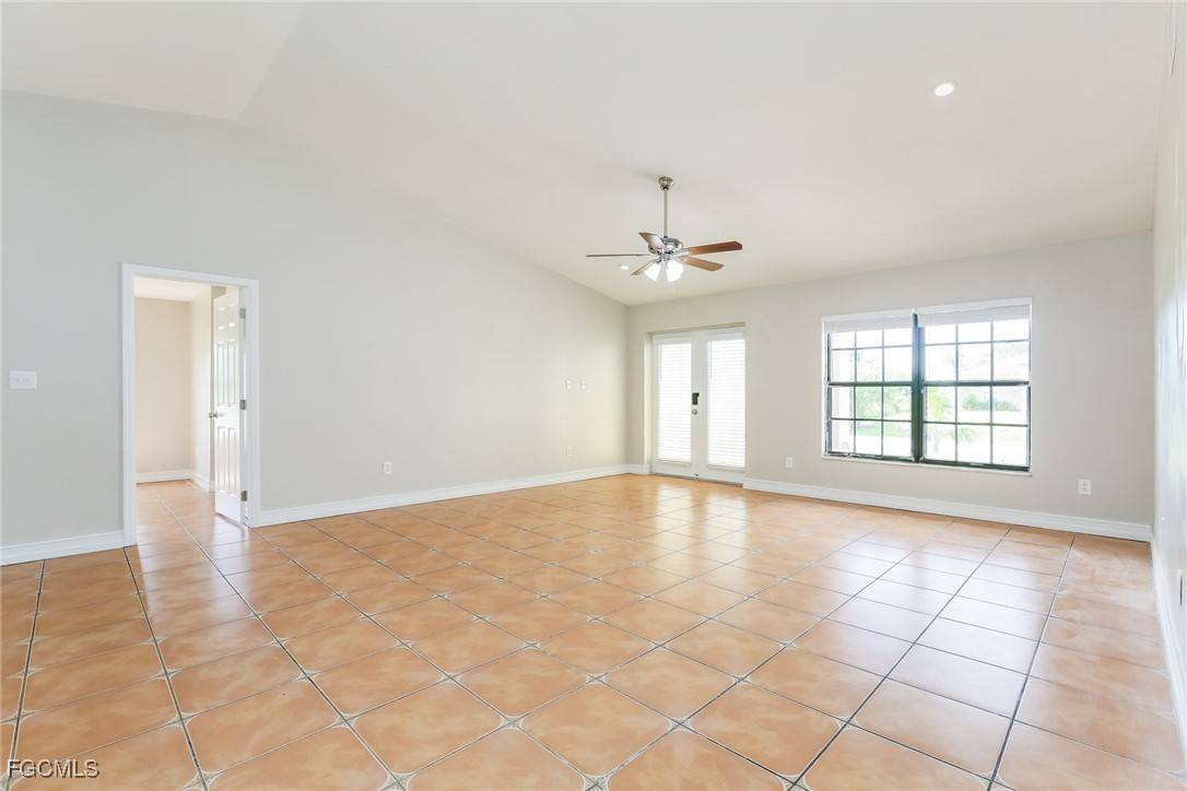 Lehigh Acres, FL 33974,717 Little Rock ST E