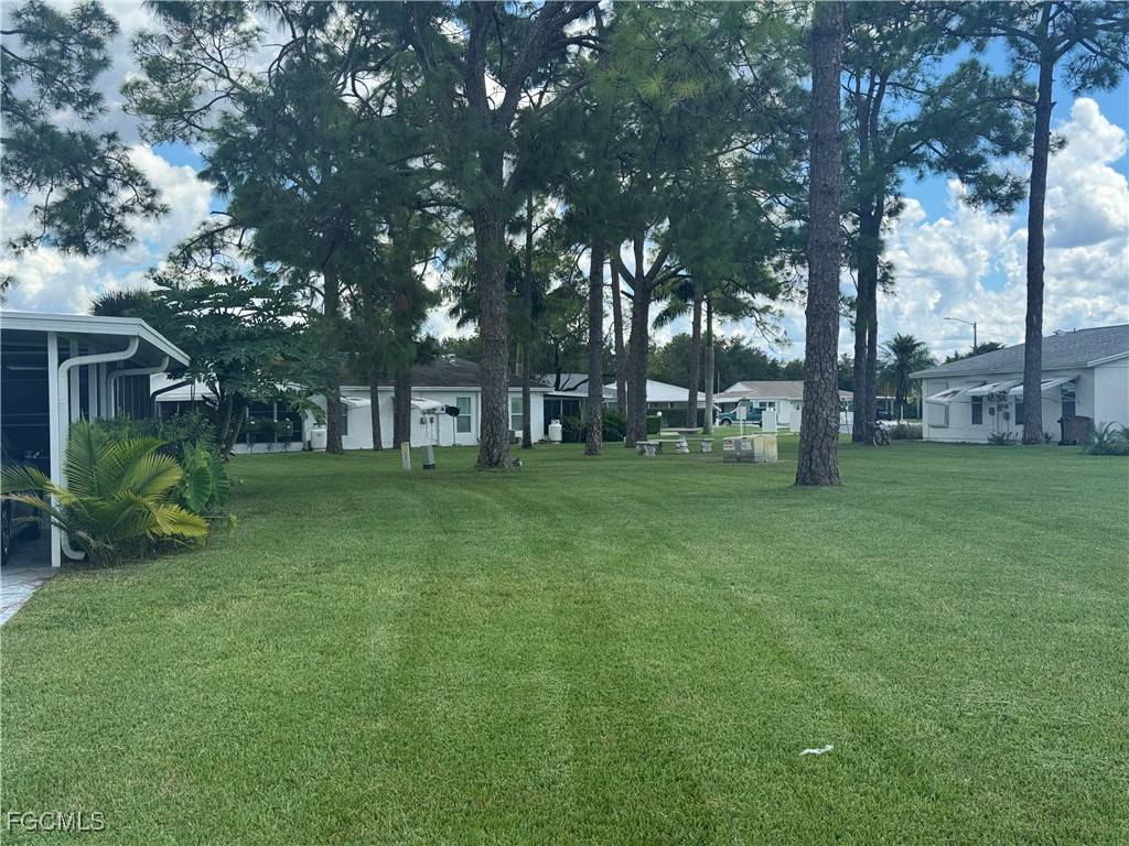 Lehigh Acres, FL 33936,1 Aztec Lily LN