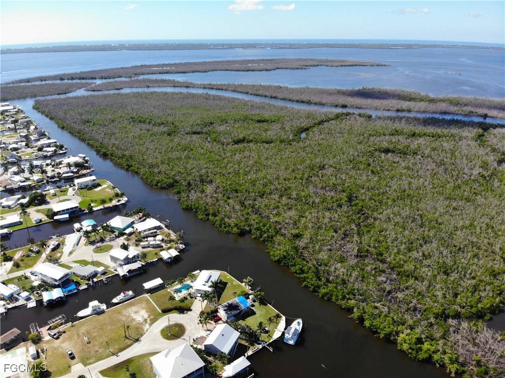 St James City, FL 33956,3940 Coconut DR