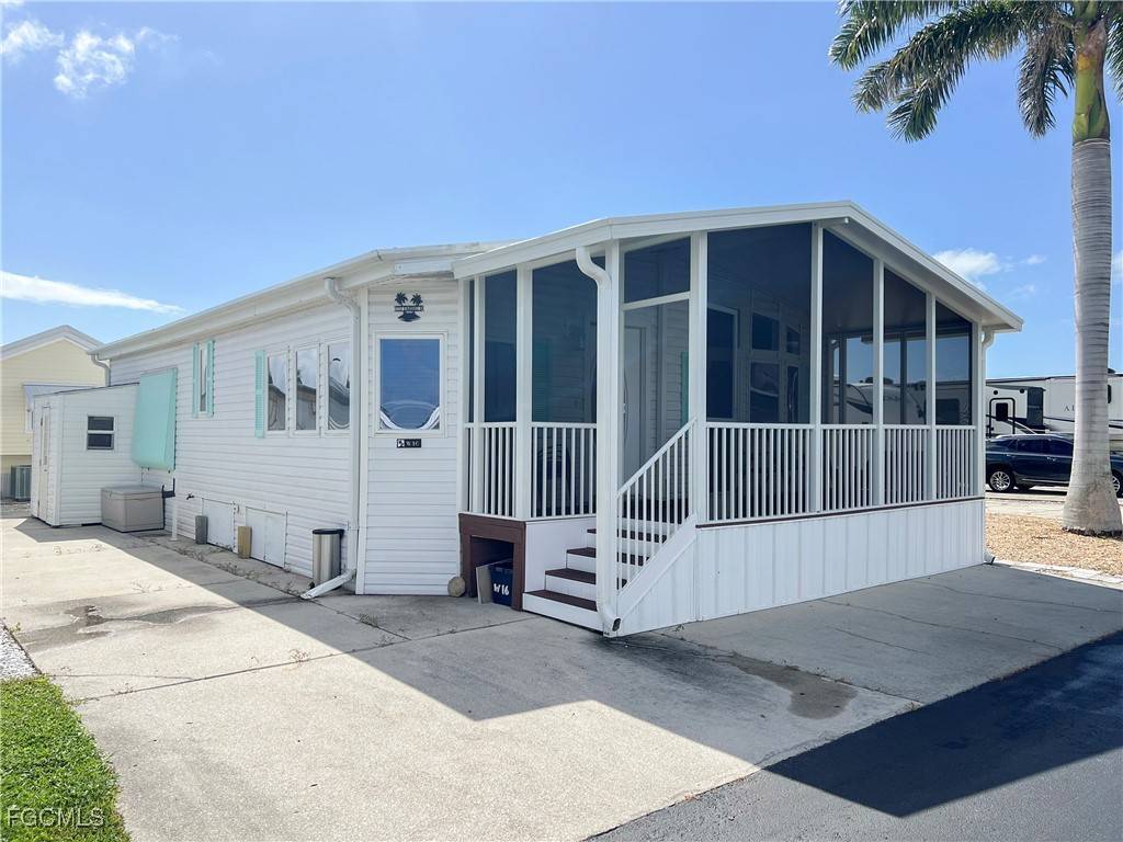 Fort Myers, FL 33908,11117 Stardust DR