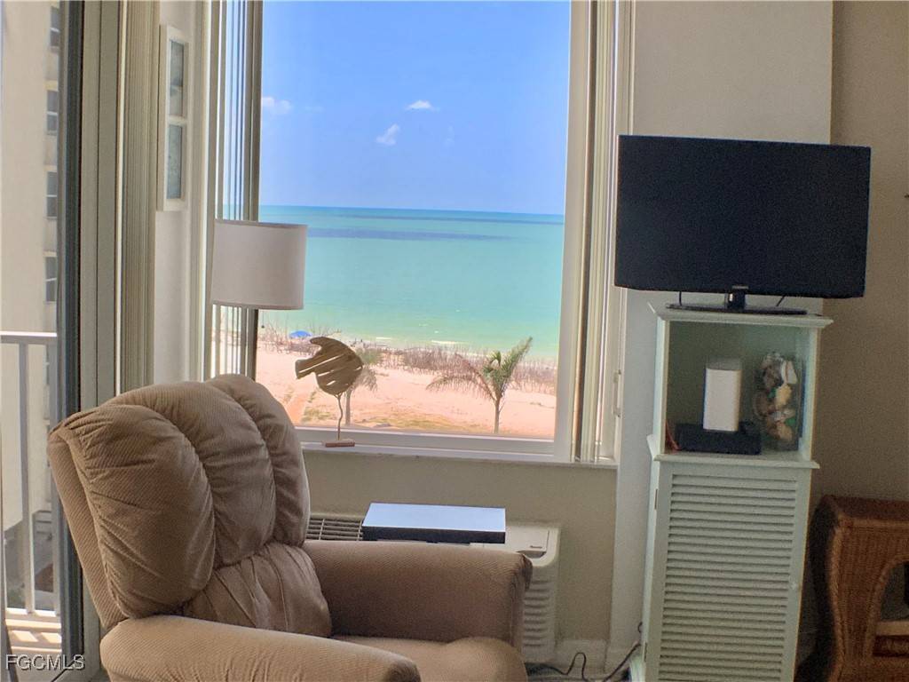 Fort Myers Beach, FL 33931,7300 Estero BLVD #403