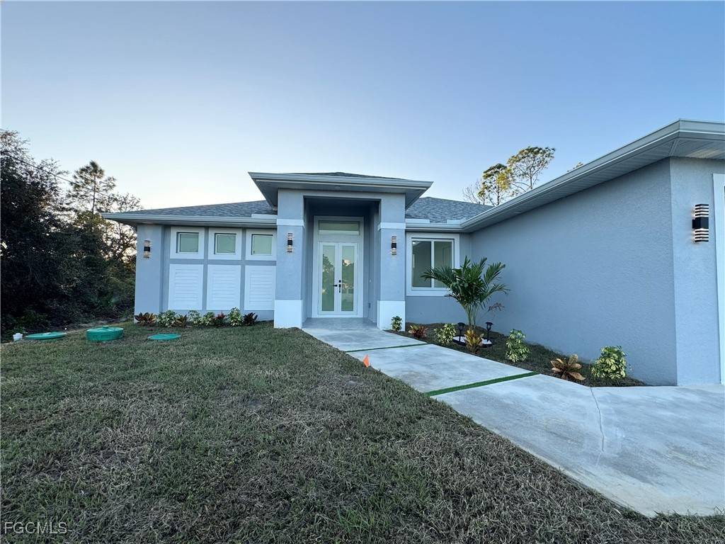 Lehigh Acres, FL 33972,1019 Greenwood AVE