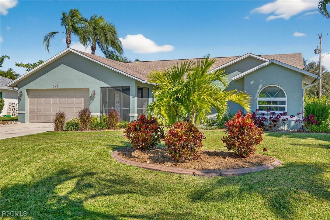 Cape Coral, FL 33990,127 SE 21st AVE