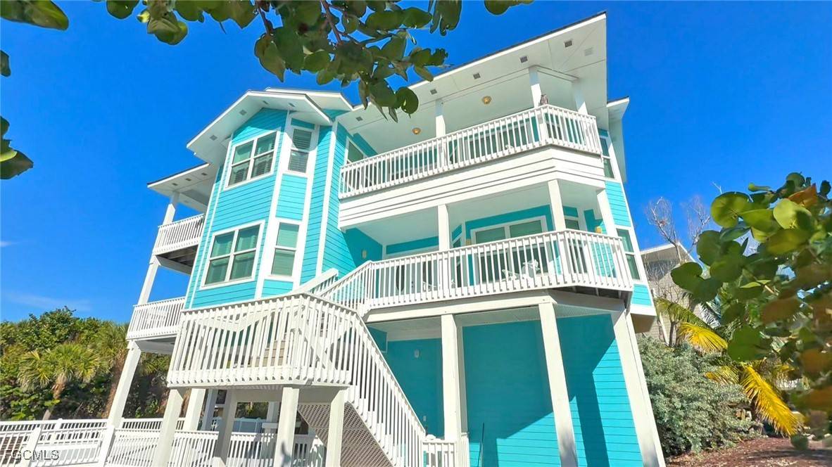 Upper Captiva, FL 33924,4560 Conch Shell DR