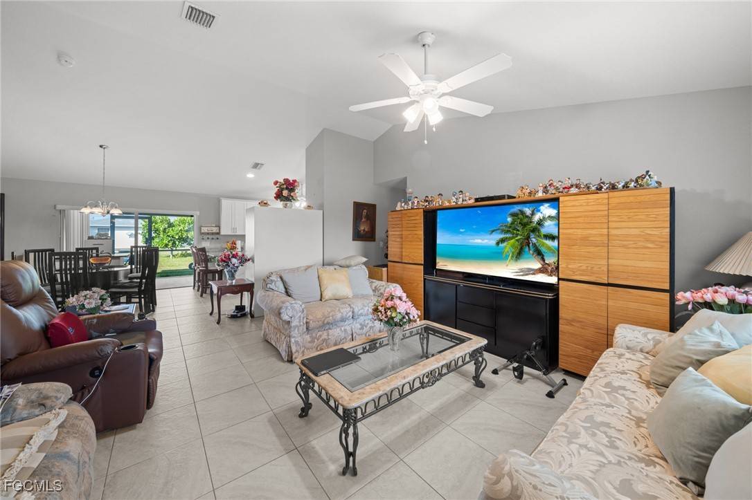 Cape Coral, FL 33914,309 SW 29th ST