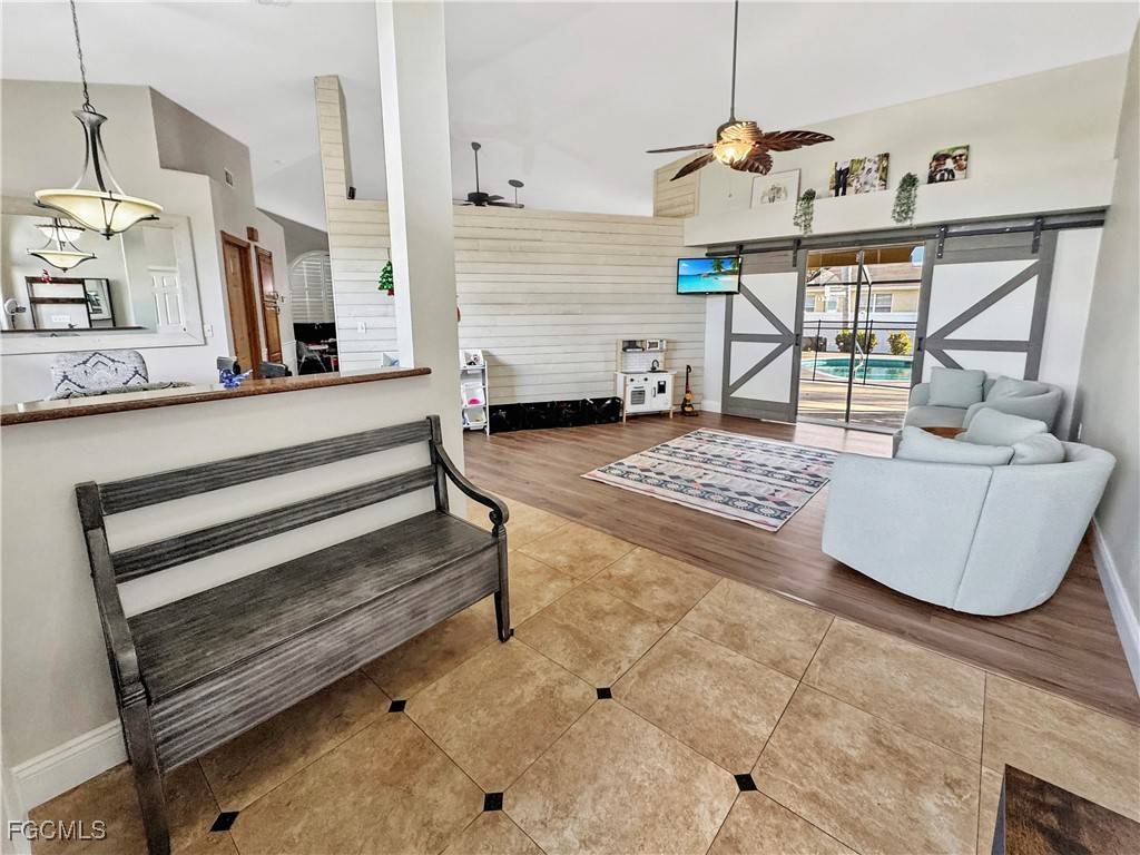 Cape Coral, FL 33991,2220 SW 21st ST