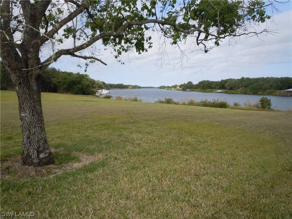 Labelle, FL 33935,5292 River Blossom LN