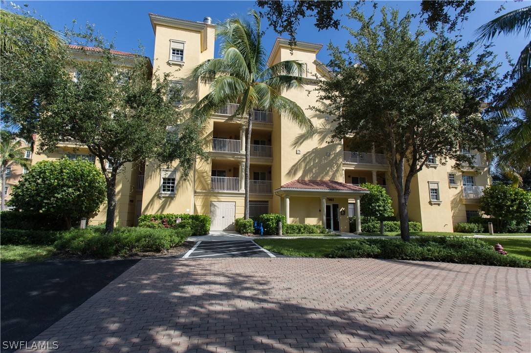 Fort Myers Beach, FL 33931,7461 Bella Lago DR #244