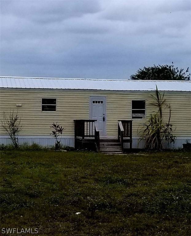 Labelle, FL 33935,3748 Dustin DR