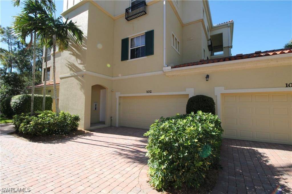 Naples, FL 34109,2870 Castillo CT #102