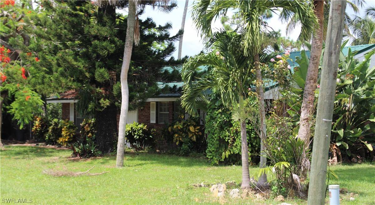 Naples, FL 34102,1453 Bembury DR
