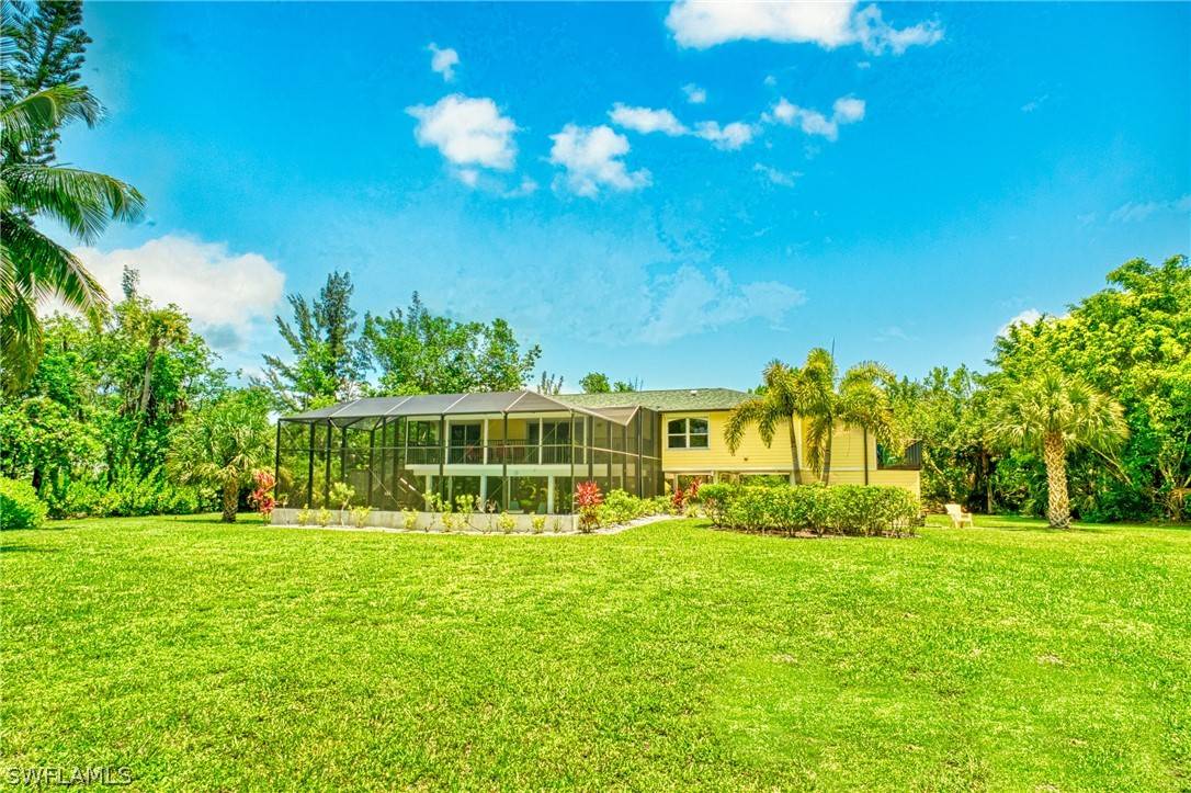 Sanibel, FL 33957,6033 Dinkins Lake RD