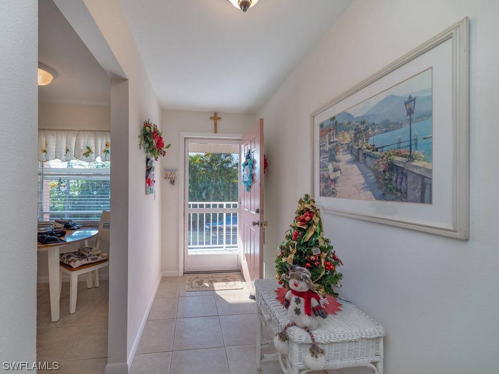 Naples, FL 34116,1392 Churchill CIR #O-202