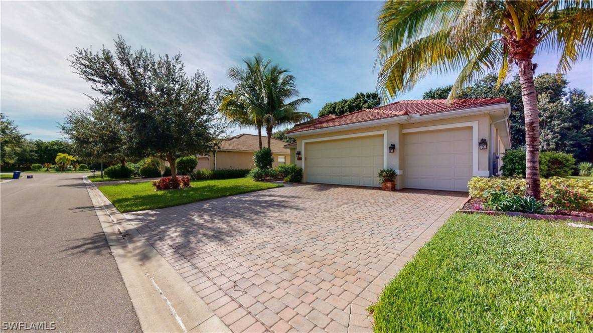 North Fort Myers, FL 33903,3041 Sheltered Oak PL