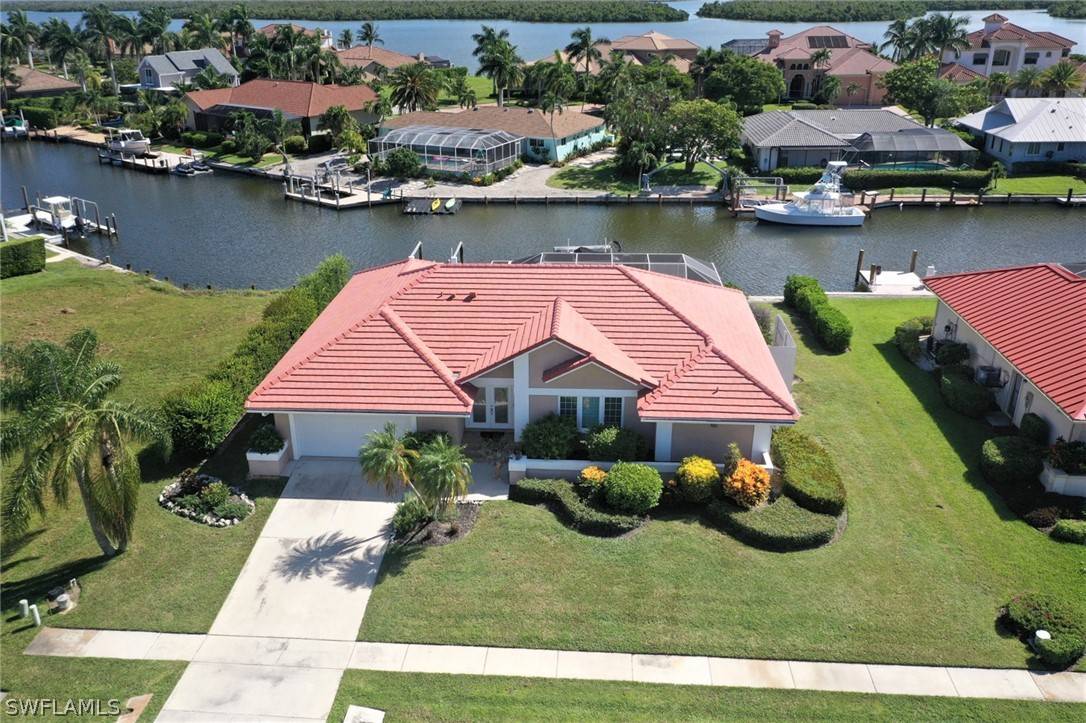 Marco Island, FL 34145,155 Hollyhock CT