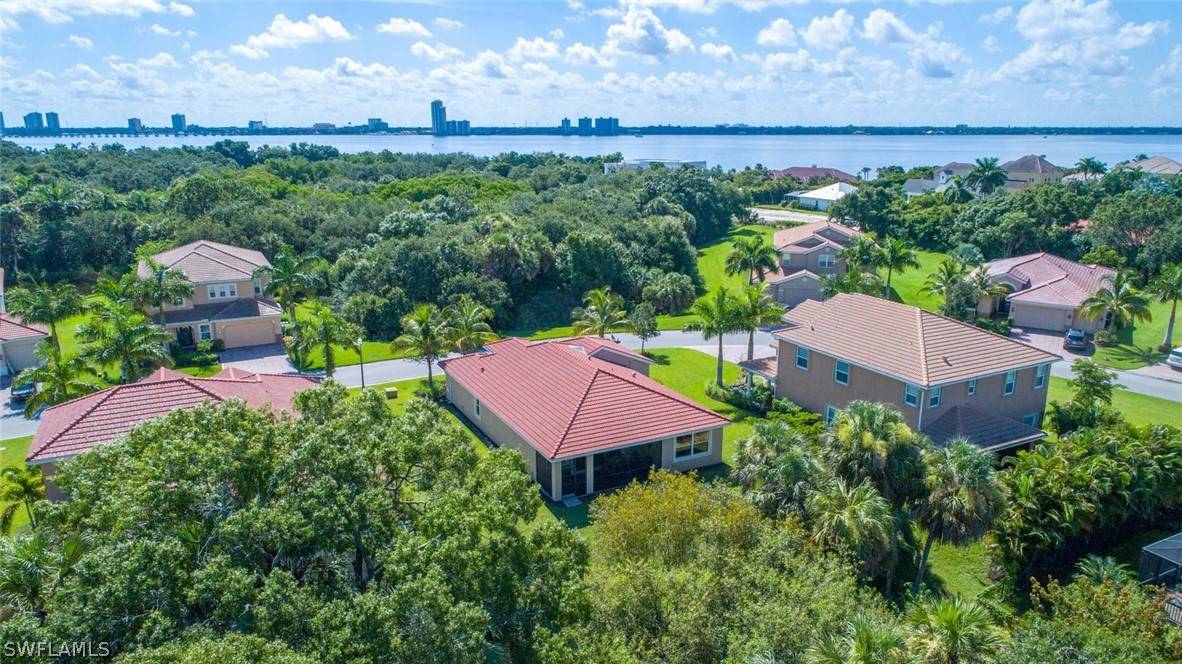 North Fort Myers, FL 33903,3281 Banyon Hollow LOOP