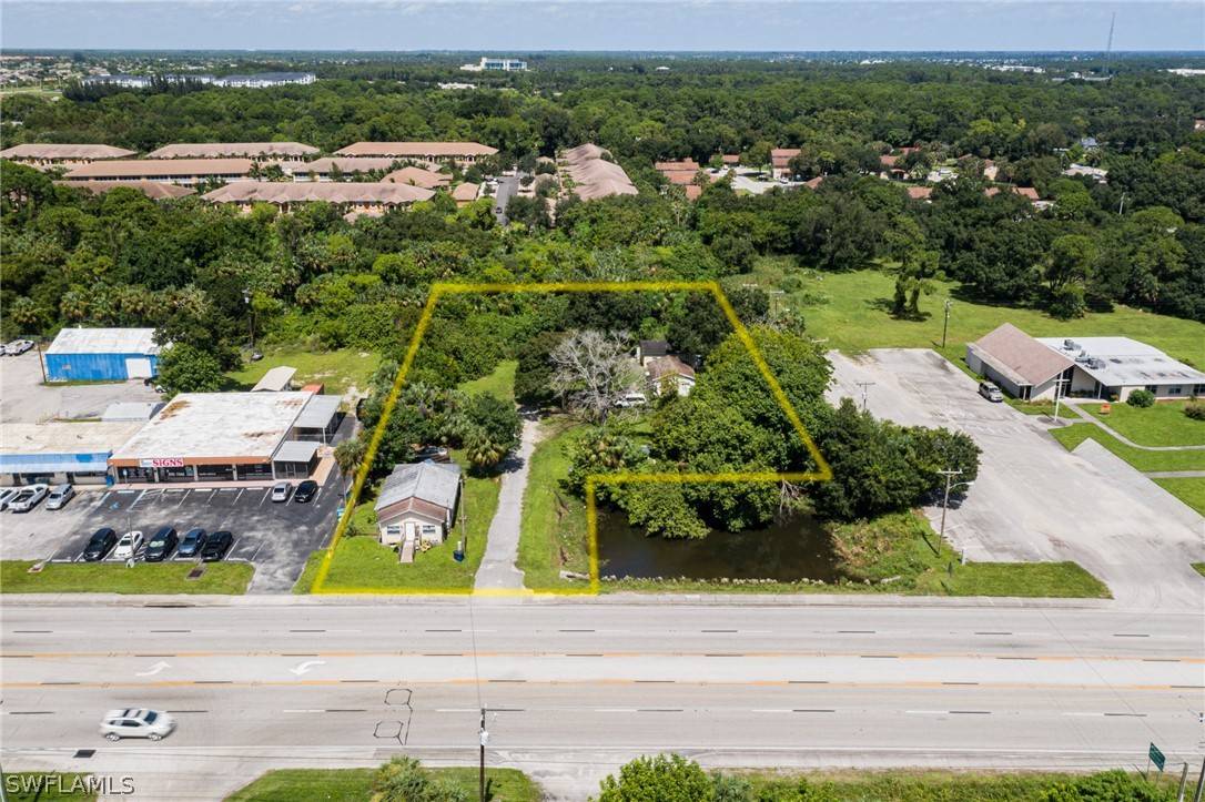 North Fort Myers, FL 33903,950 Pondella RD